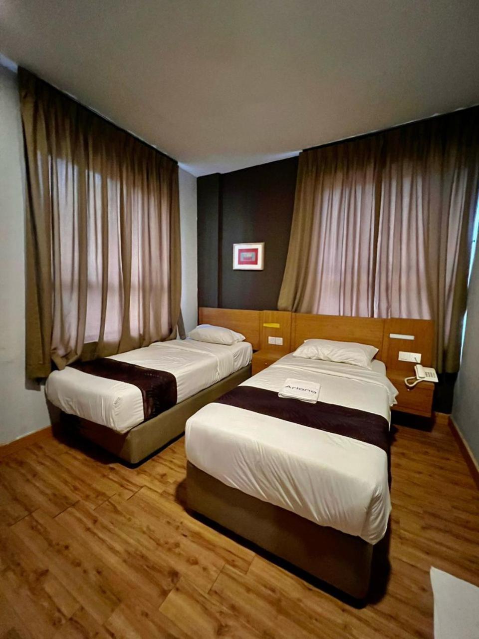 Golden Leaf Boutique Hotel Nusa Idaman Formerly Known As Ariana Hotel Johor Bahru Exterior foto