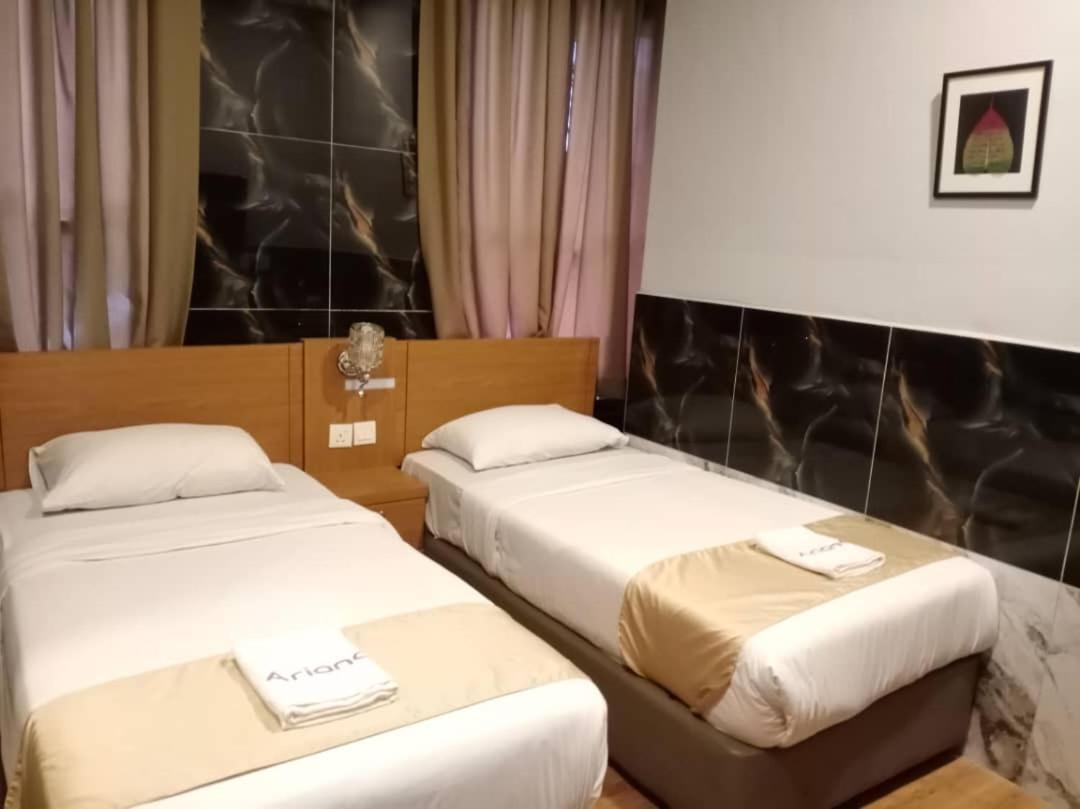 Golden Leaf Boutique Hotel Nusa Idaman Formerly Known As Ariana Hotel Johor Bahru Exterior foto